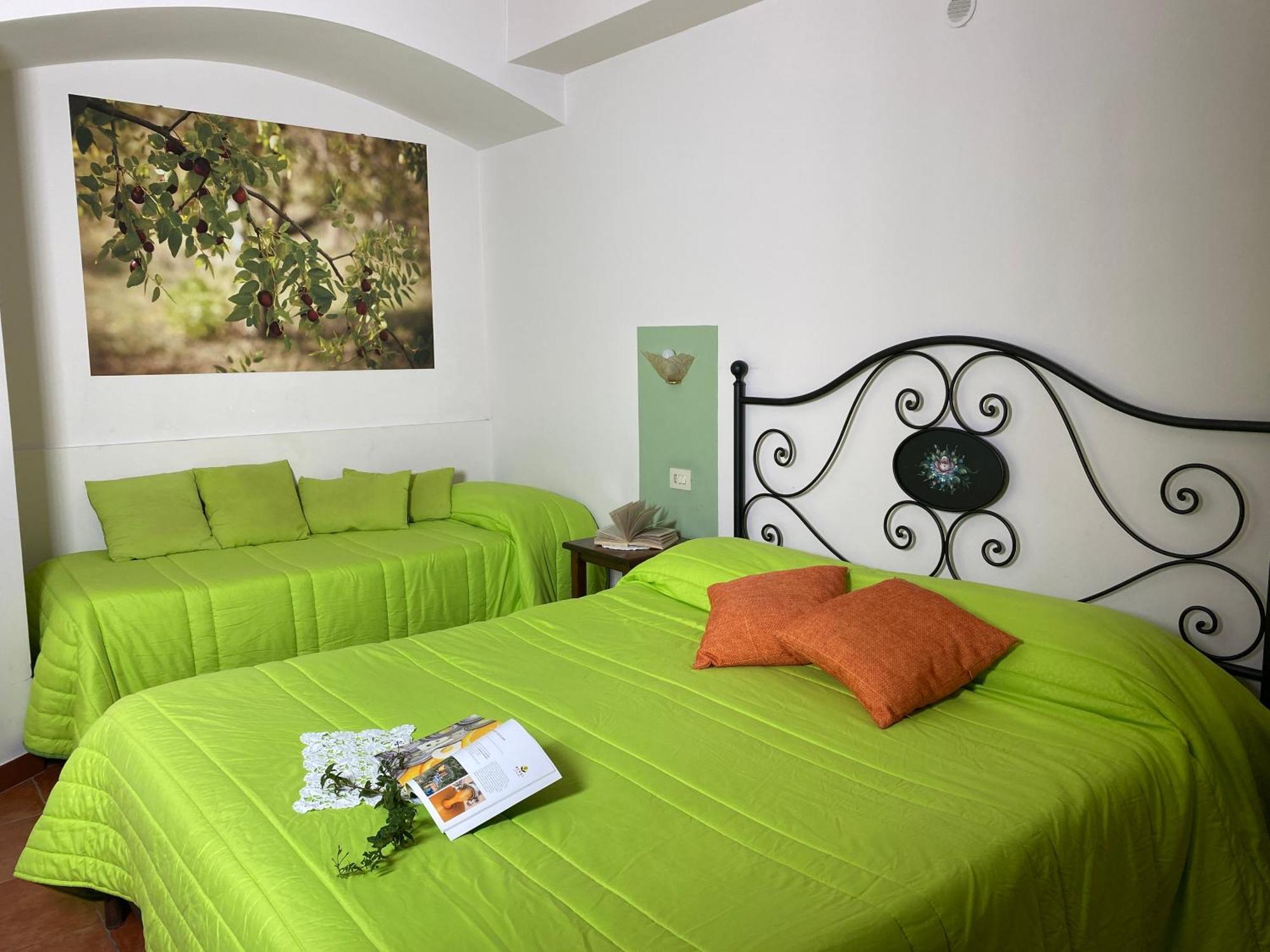 Azienda Agrituristica Bergi 카스텔부오노 외부 사진