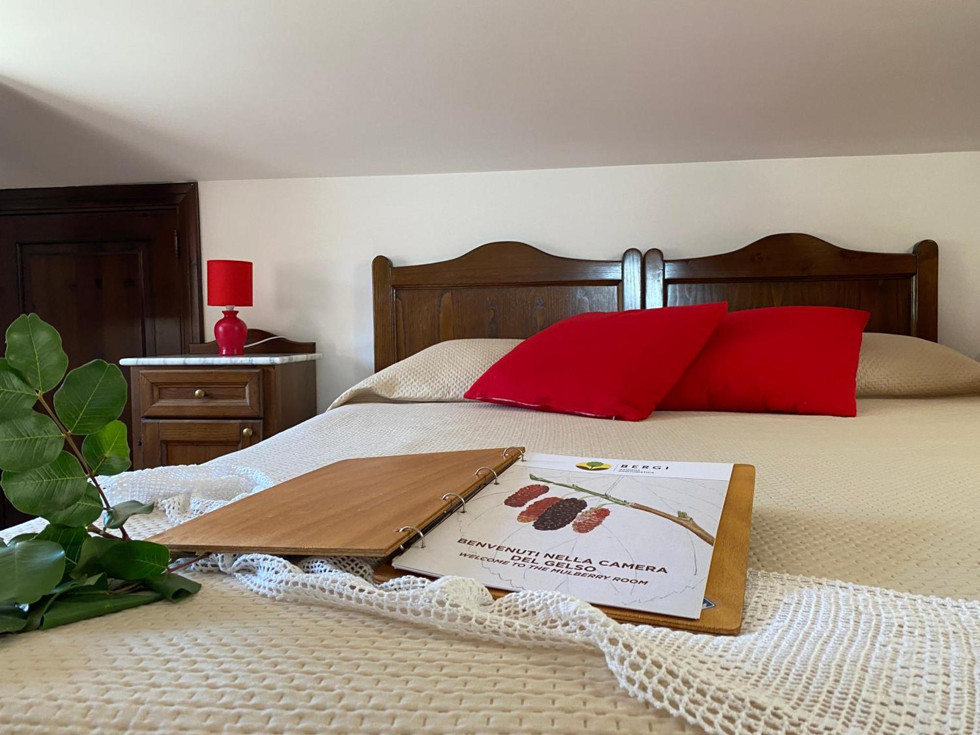 Azienda Agrituristica Bergi 카스텔부오노 외부 사진