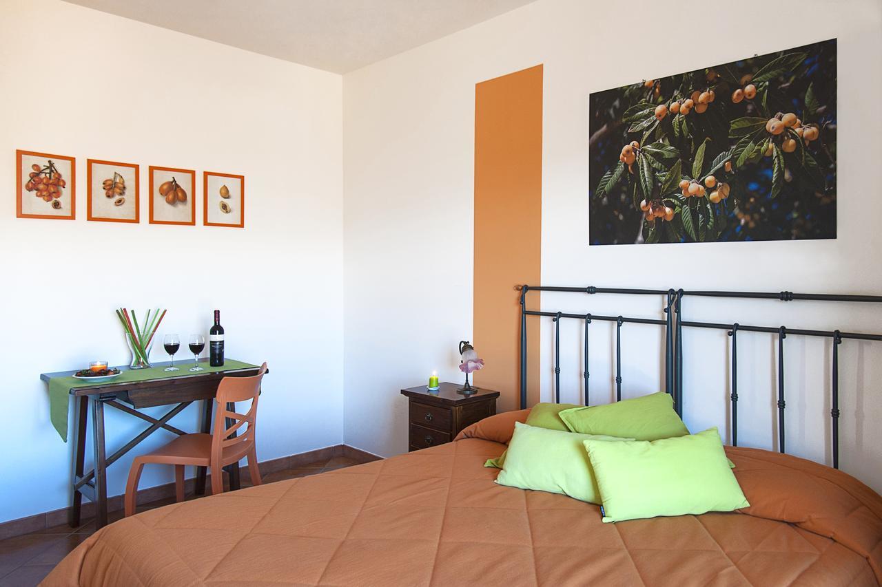 Azienda Agrituristica Bergi 카스텔부오노 외부 사진
